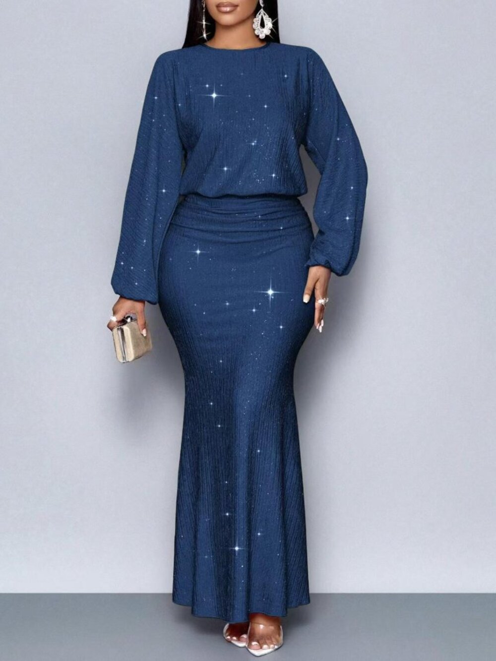 Women's dress in brand new condition